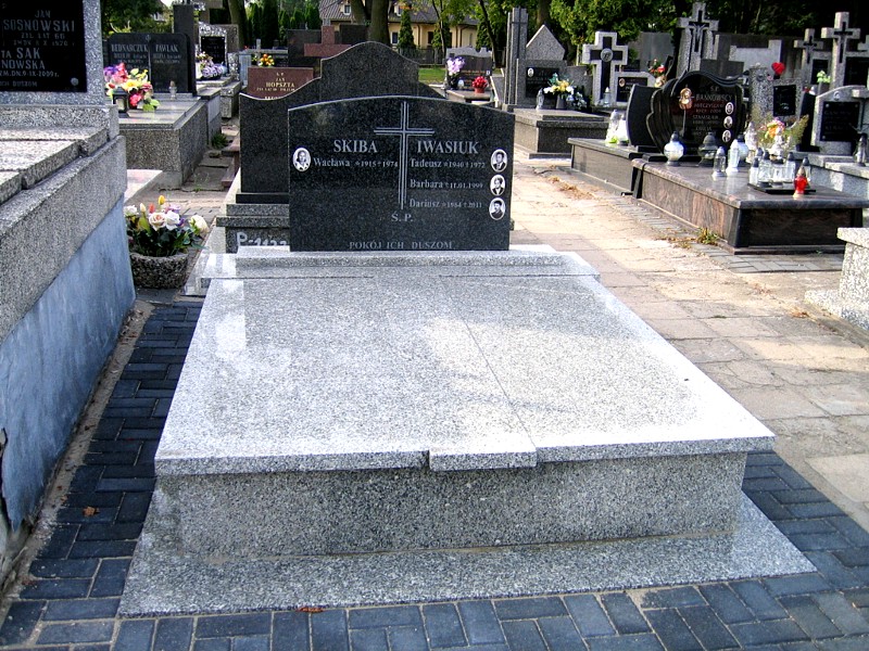  Iwasiuk 1964 Siedlce - Grobonet - Wyszukiwarka osób pochowanych