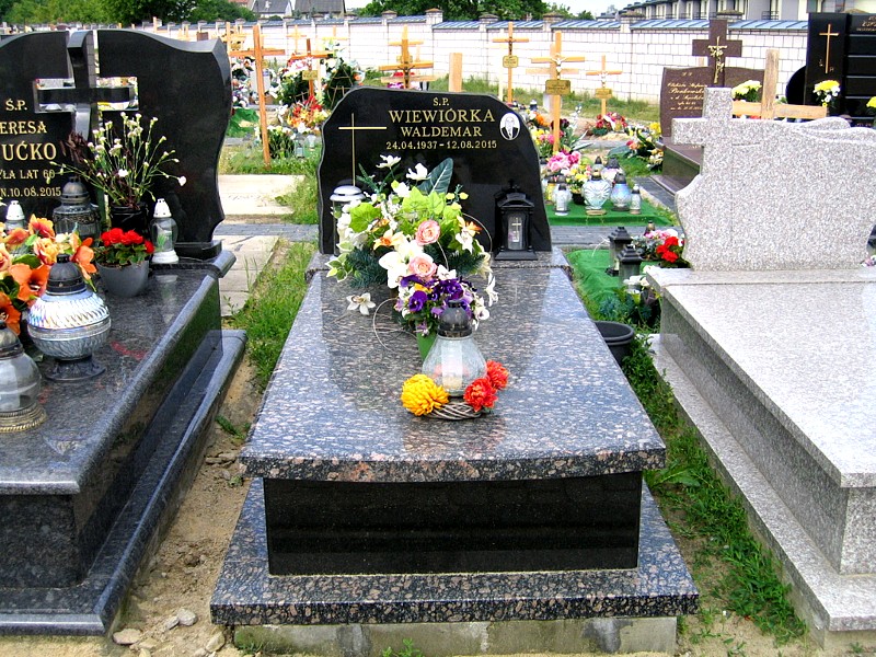 Grób Maria  Wiewiórka