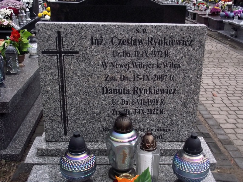 Grób Danuta Rynkiewicz