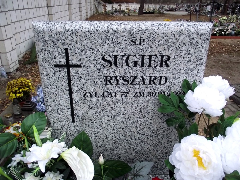 Grób Ryszard Sugier