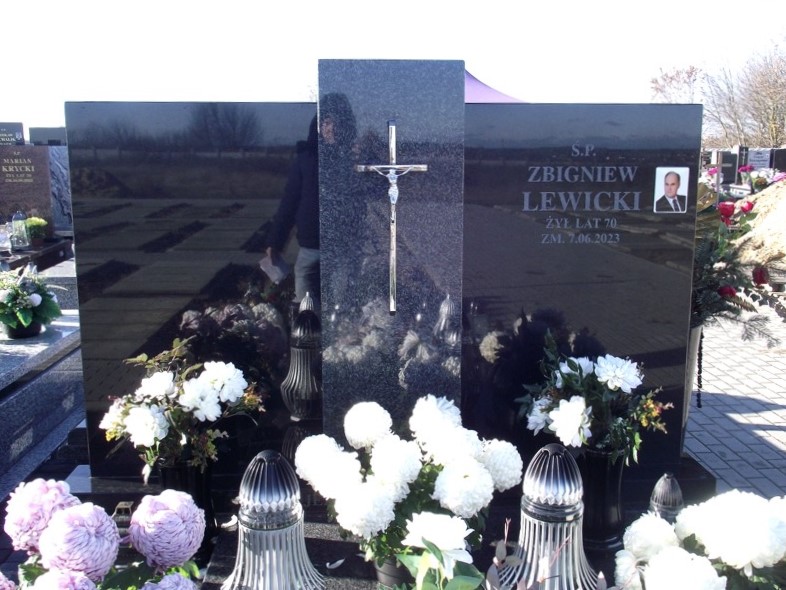 Zbigniew Lewicki 1953 Siedlce - Grobonet - Wyszukiwarka osób pochowanych