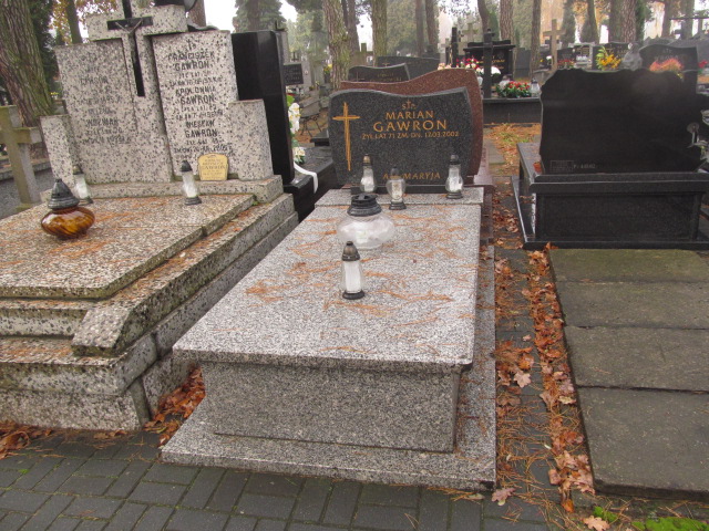 Grób Marian Gawron
