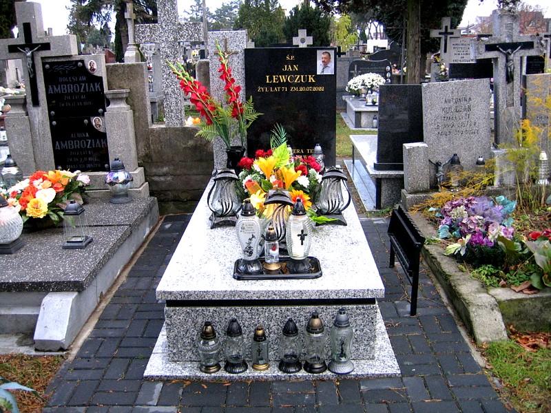  Lewczuk 1951 Siedlce - Grobonet - Wyszukiwarka osób pochowanych