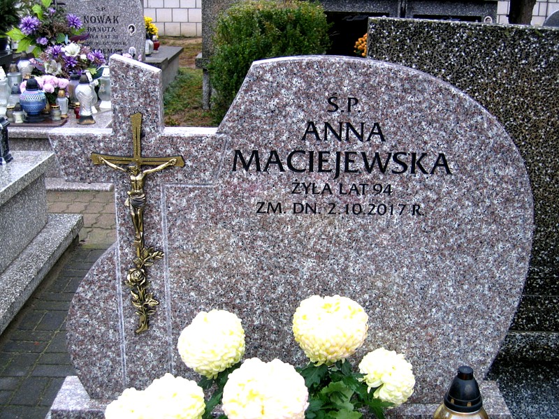 Grób Anna Maciejewska